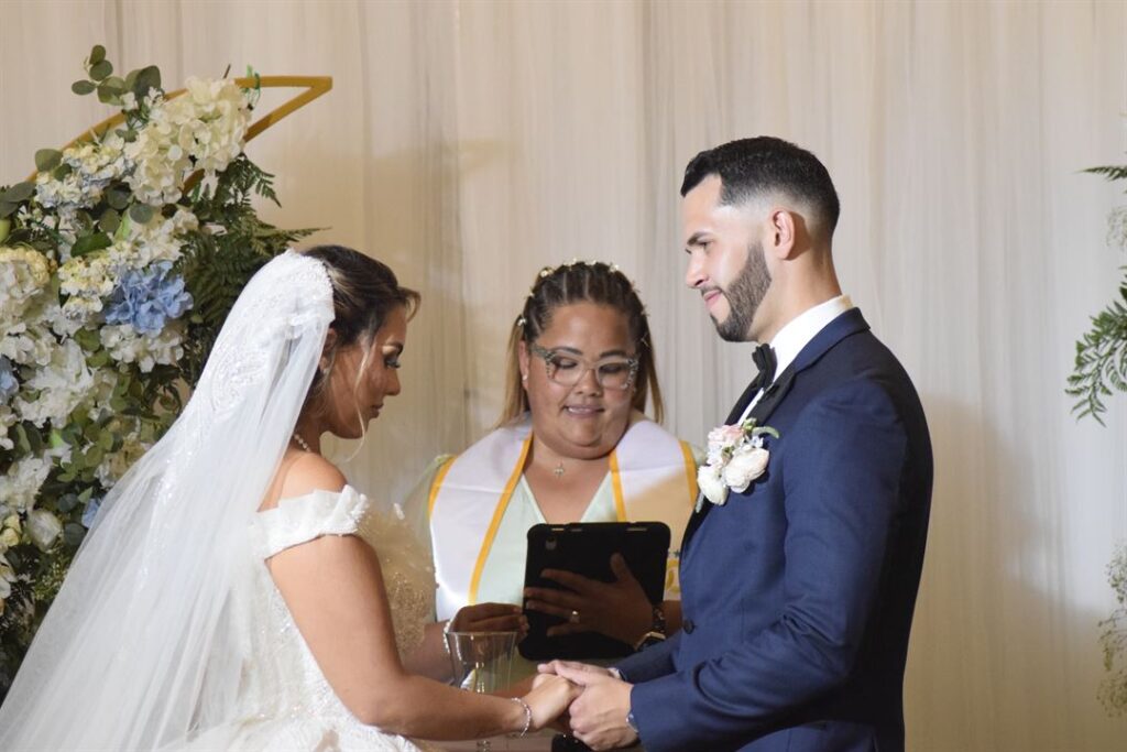 Wedding Officiant in Orlando