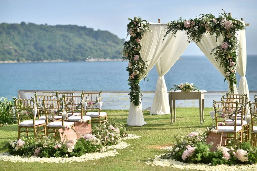 Outdoor Wedding Venues