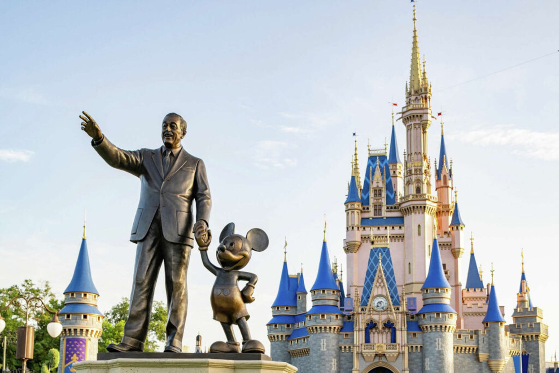 Disney Wedding Officiants in Orlando