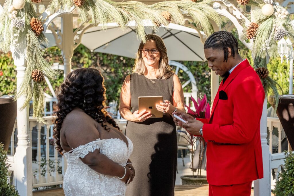 Sierra & Delandrius’ Wedding at The Little Wedding Chapel